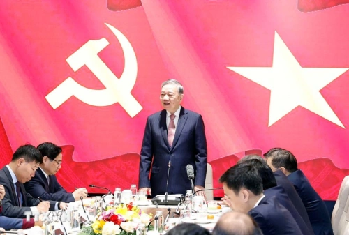 Ưu tiên cao độ cho ngoại giao kinh tế, ngoại giao khoa học – công nghệ