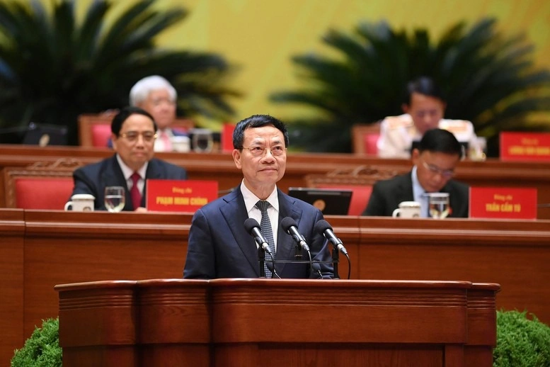 Bộ trưởng Nguyễn Mạnh Hùng phát biểu tại Đại hội Đảng XIV (ảnh: báo điện tử Chính phủ)