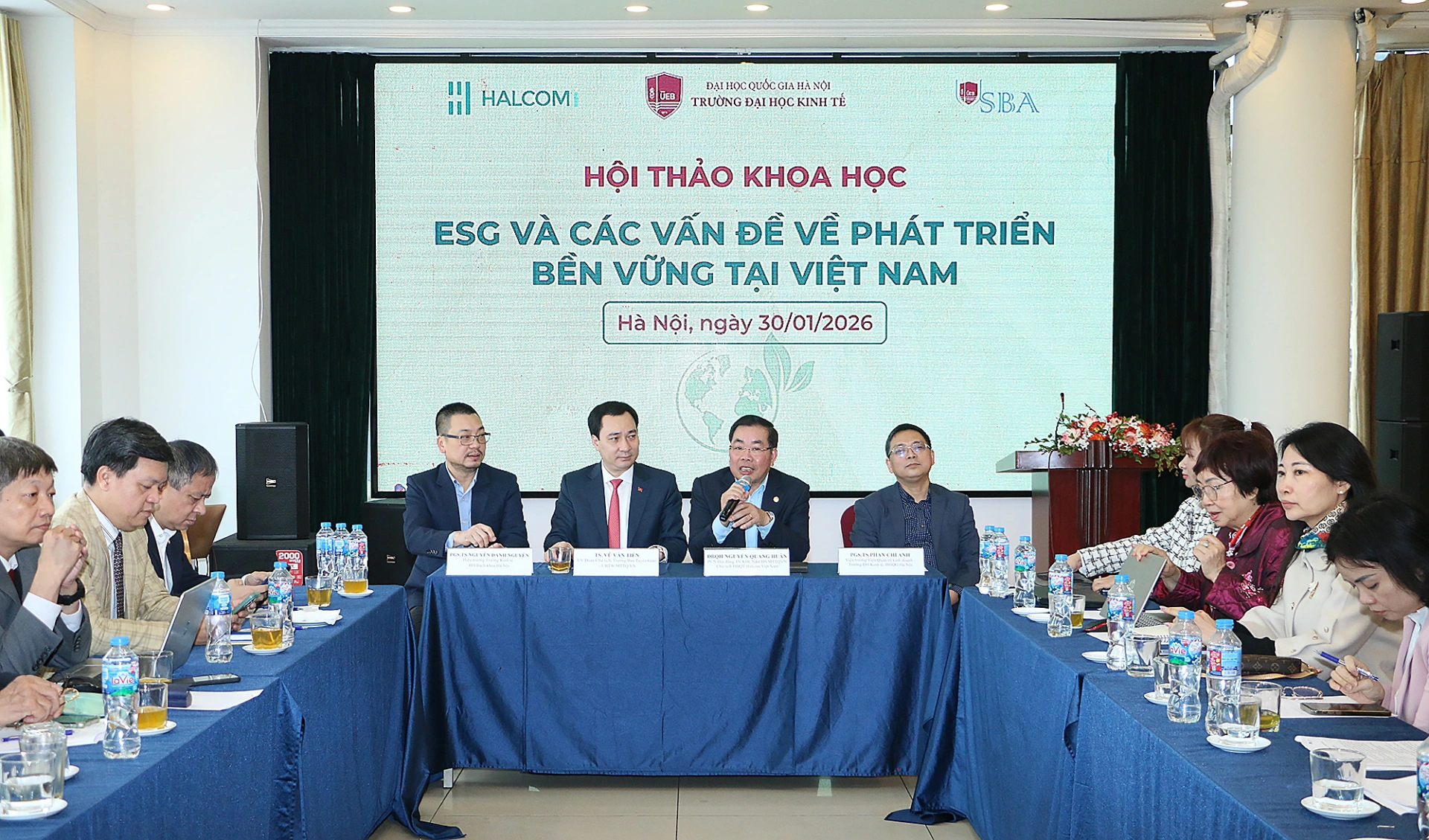 <em>Toàn cảnh Hội thảo khoa học về ESG và các vấn đề phát triển bền vững tại Việt Nam</em>