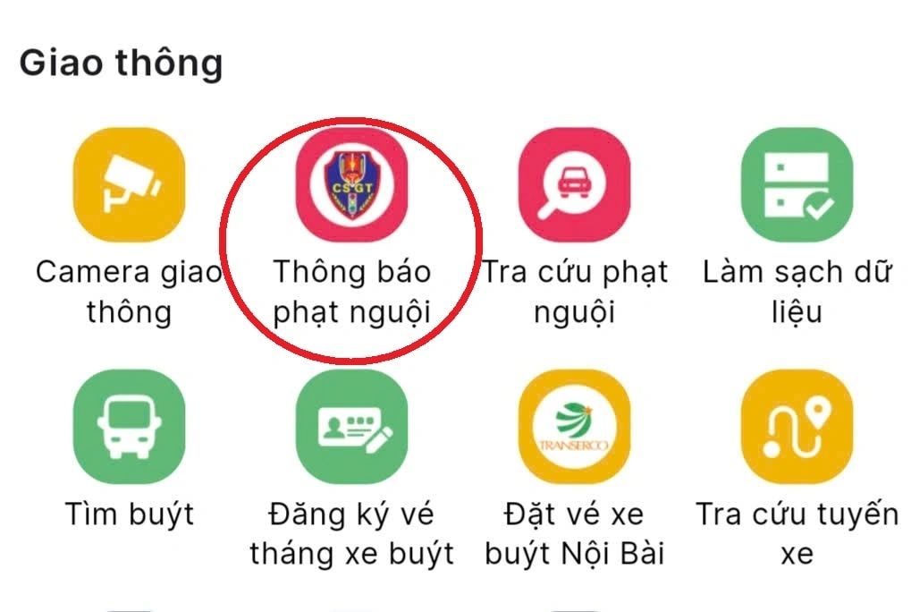 Người dân có thể dễ dàng kiểm tra hình ảnh và thông báo phạt nguội ngay trên ứng dụng iHanoi.