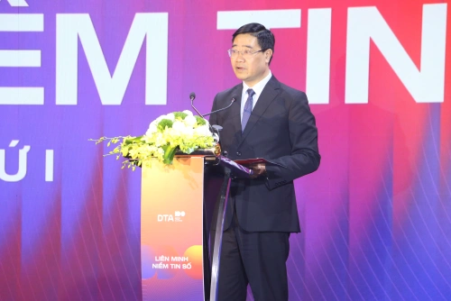 Niềm tin số không thể xây dựng bằng khẩu hiệu