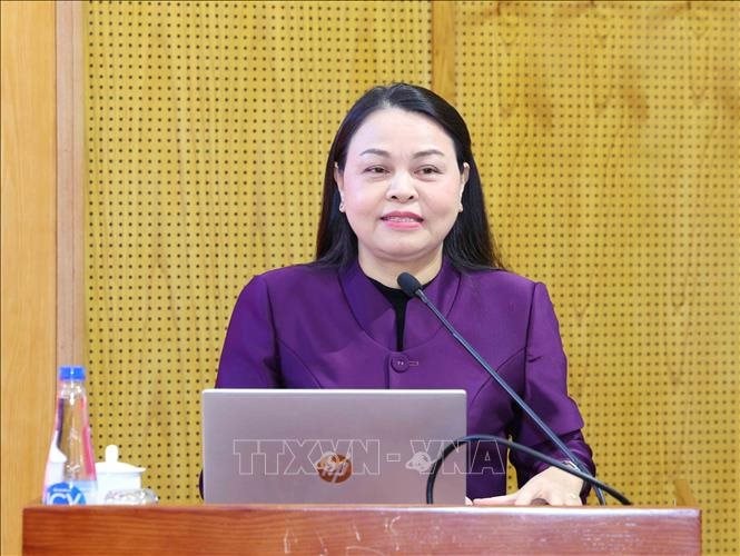 Ủy viên Trung ương, Phó Chánh Văn phòng Thường trực Văn phòng Trung ương Đảng Nguyễn Thị Thu Hà đã thông báo nhanh kết quả Đại hội đại biểu toàn quốc lần thứ XIV của Đảng.