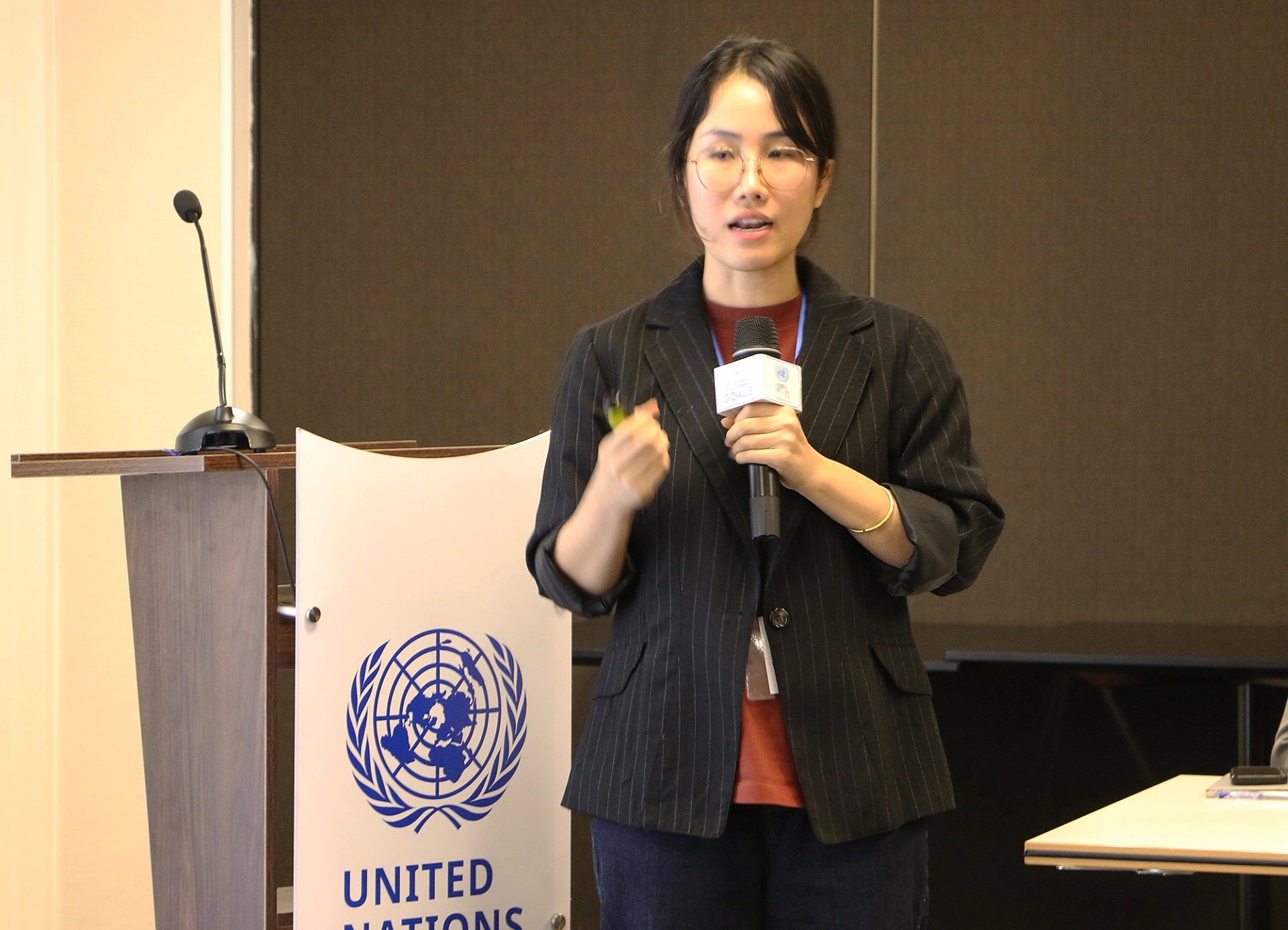 Bà Nguyễn Như Quỳnh, COO Dự án chống lừa đảo tại buổi tham vấn