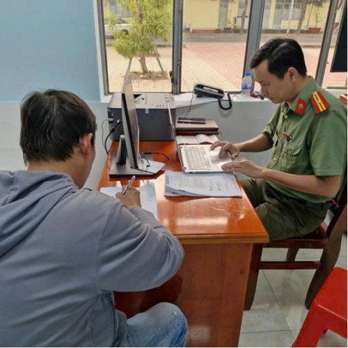 Cảnh báo hành vi bình luận suy diễn, quy chụp lực lượng chức năng trên không gian mạng