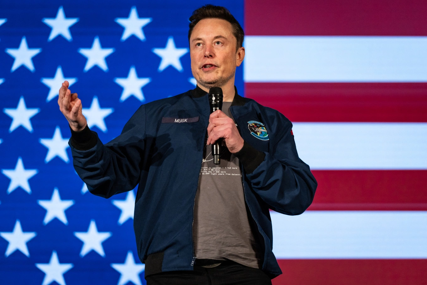 Elon Musk tố chính quyền Pháp tấn công chính trị sau khi bị điều tra hình sự. 