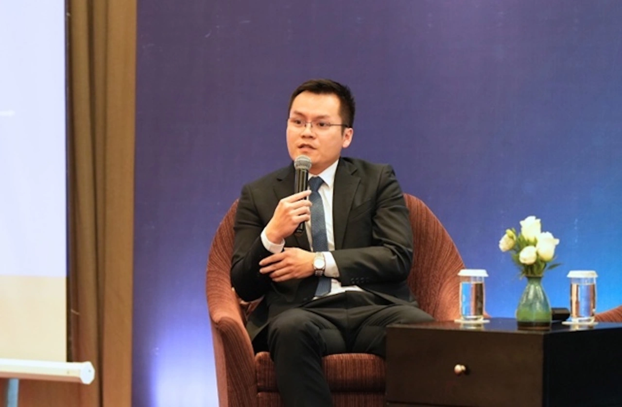 Ông Lê Công Long, Trưởng Ban Kinh doanh ROX iPark tại hội thảo khách hàng FDI
