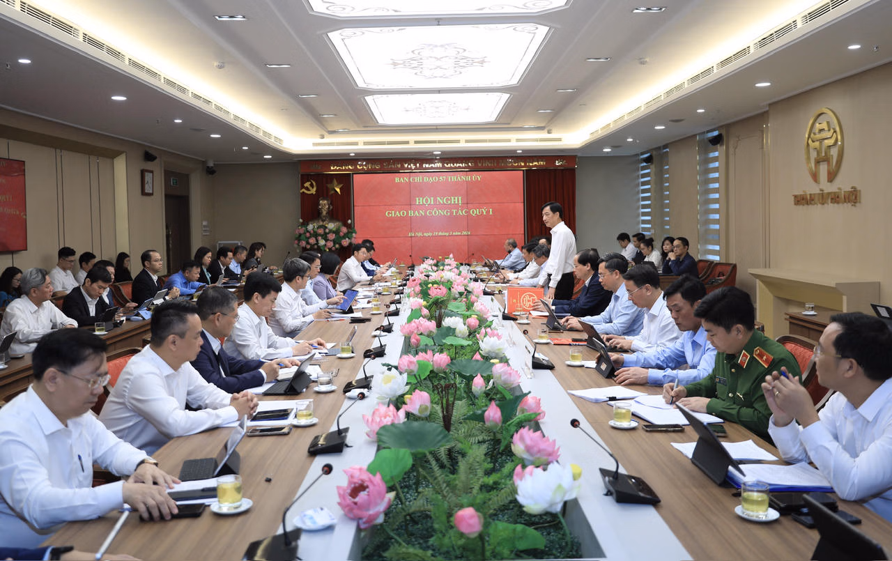 Hà Nội đặt dữ liệu làm nền tảng, thúc chuyển đổi số đi vào thực chất