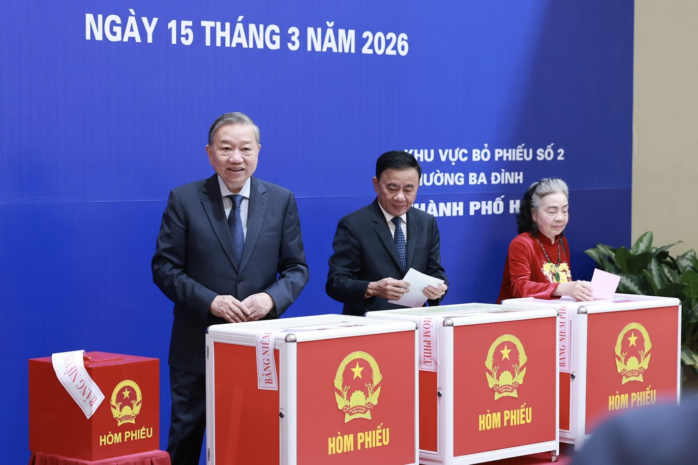 Tổng Bí thư Tô Lâm thực hiện quyền và nghĩa vụ công dân.