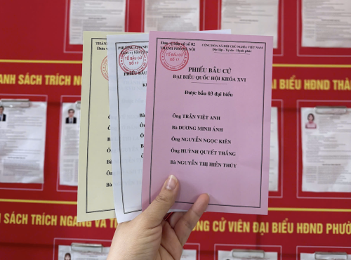 Không gian mạng rực rỡ tinh thần Ngày hội non sông