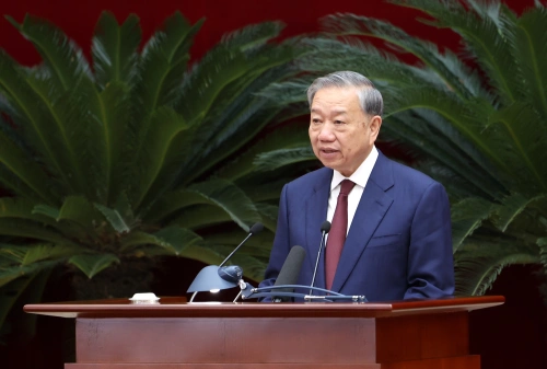 Bảo vệ không gian mạng, bảo vệ dữ liệu là nhiệm vụ chiến lược thường xuyên, trọng yếu