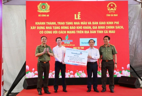 Bộ Công an chung tay xây dựng nhà cho gia đình chính sách, hộ khó khăn ở Cà Mau