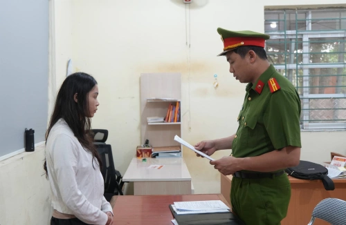 Lật mặt chiêu trò lừa đảo qua livetream