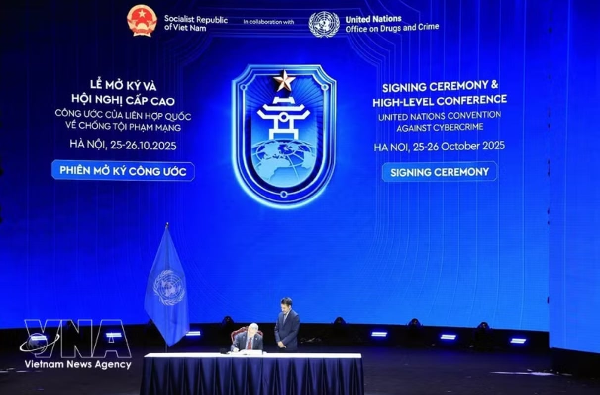 Lễ ký kết và hội nghị cấp cao về Công ước Liên Hợp Quốc về tội phạm mạng được tổ chức tại Hà Nội trong hai ngày 25–26/10/2025. (Ảnh: TTXVN)