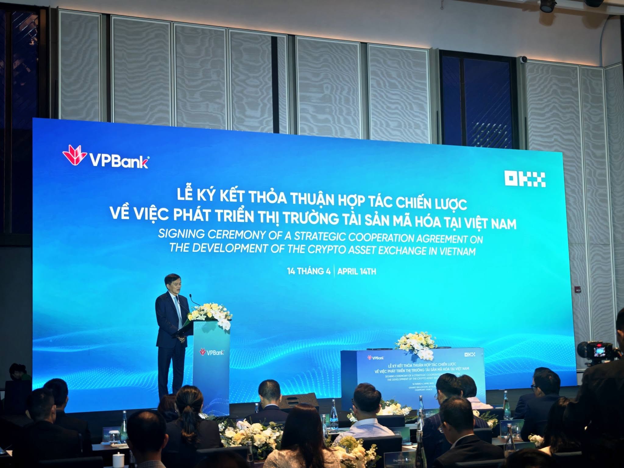 Ông Nguyễn Đức Vinh, Tổng Giám đốc VPBank, phát biểu tại lễ ký kết hợp tác chiến lược với OKX.