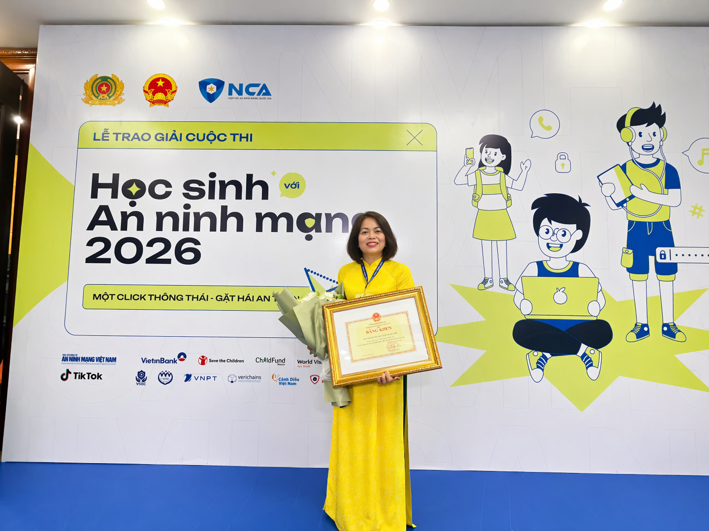 
Cô Lâm Nguyễn Ngọc Trâm, Hiệu trưởng Trường THCS Đông Hòa (phường Đông Hòa, TP. Hồ Chí Minh)
