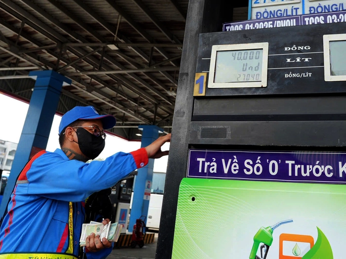 Phát hiện vi phạm dự trữ xăng dầu: 3 đầu mối bị phạt, 5 đơn vị đang bị rà soát