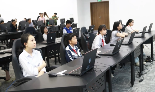 Hơn 300 học sinh tiêu biểu tham dự vòng chung khảo cuộc thi “Học sinh với An ninh mạng 2026”