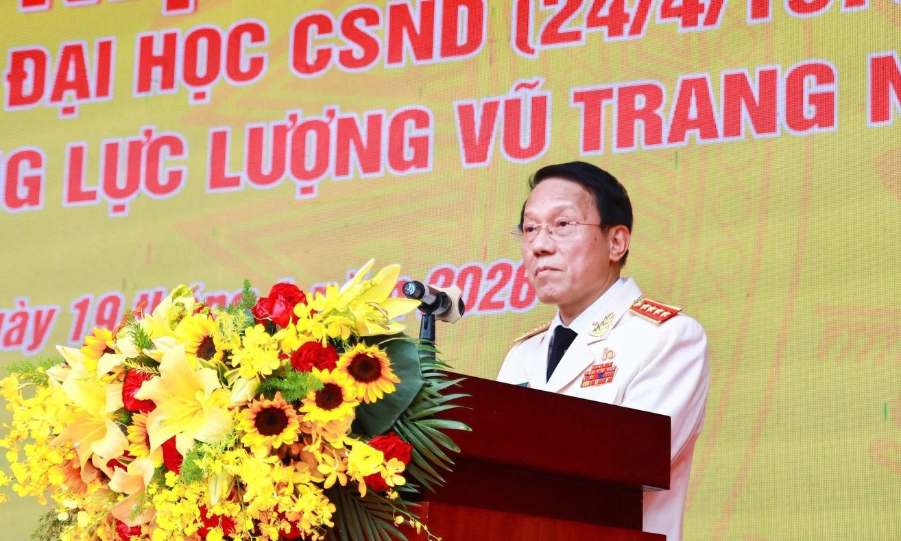 Bộ trưởng Lương Tam Quang phát biểu chỉ đạo tại buổi lễ (ảnh: Bộ Công an)