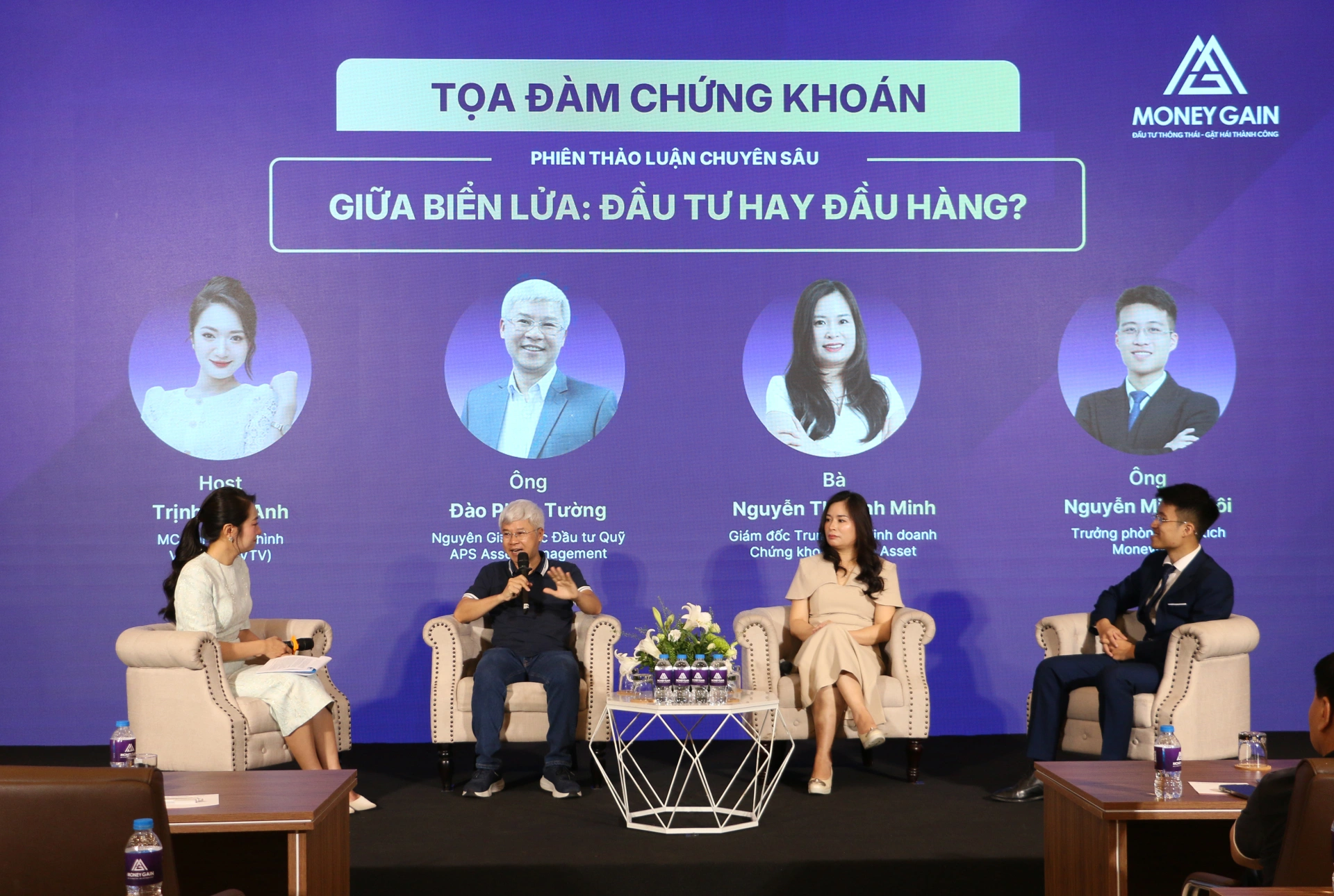 Hội thảo về đầu tư chứng khoán do MoneyGain tổ chức