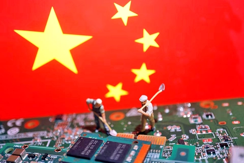 Trung Quốc vận hành cụm AI 10.000 chip, thúc đẩy tự chủ công nghệ