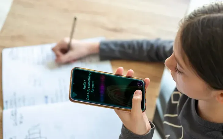 Nhiều học sinh mất dần khả năng viết, đánh vần vì AI