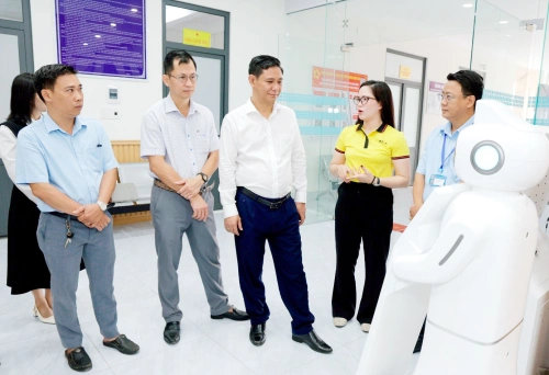 Đồng Nai tăng tốc chuyển đổi số toàn diện: Từ chính quyền đến hộ kinh doanh