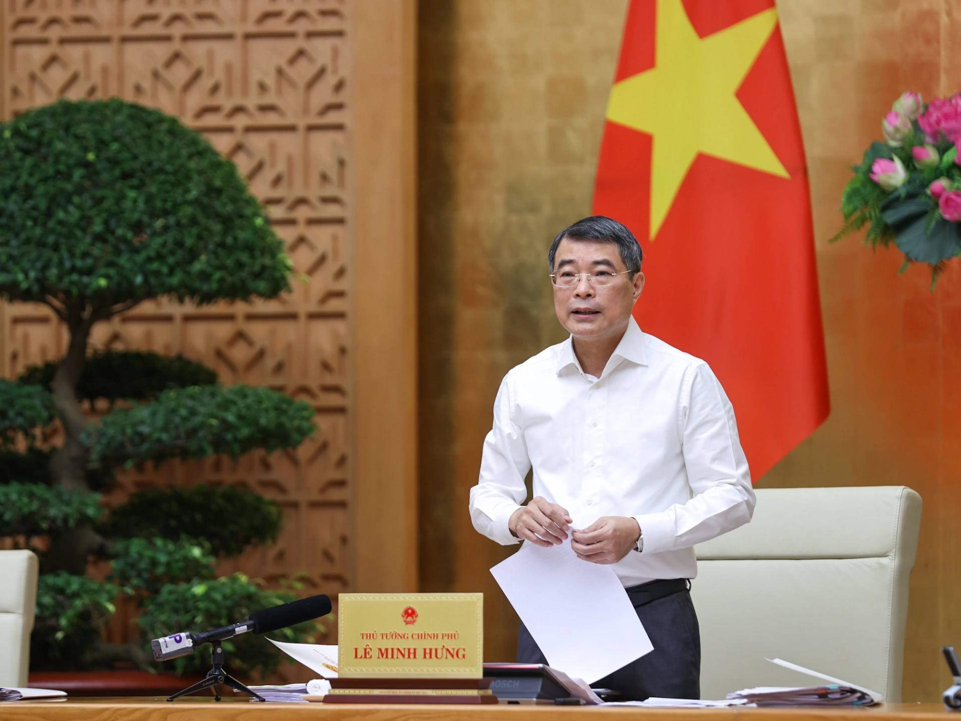 Thủ tướng Chính phủ Lê Minh Hưng cam kết mạnh mẽ về việc xây dựng một Chính phủ tinh, gọn, mạnh, điều hành bằng tư duy quản trị hiện đại vì nhân dân phục vụ. - Ảnh: VGP
