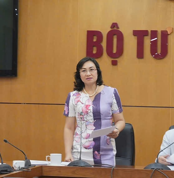 Thứ trưởng Bộ Công Thương Phan Thị Thắng.