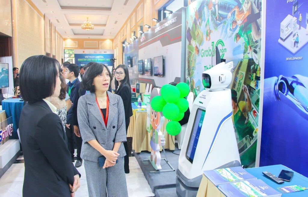 Thương mại điện tử xuyên biên giới: Đòn bẩy xuất khẩu bền vững