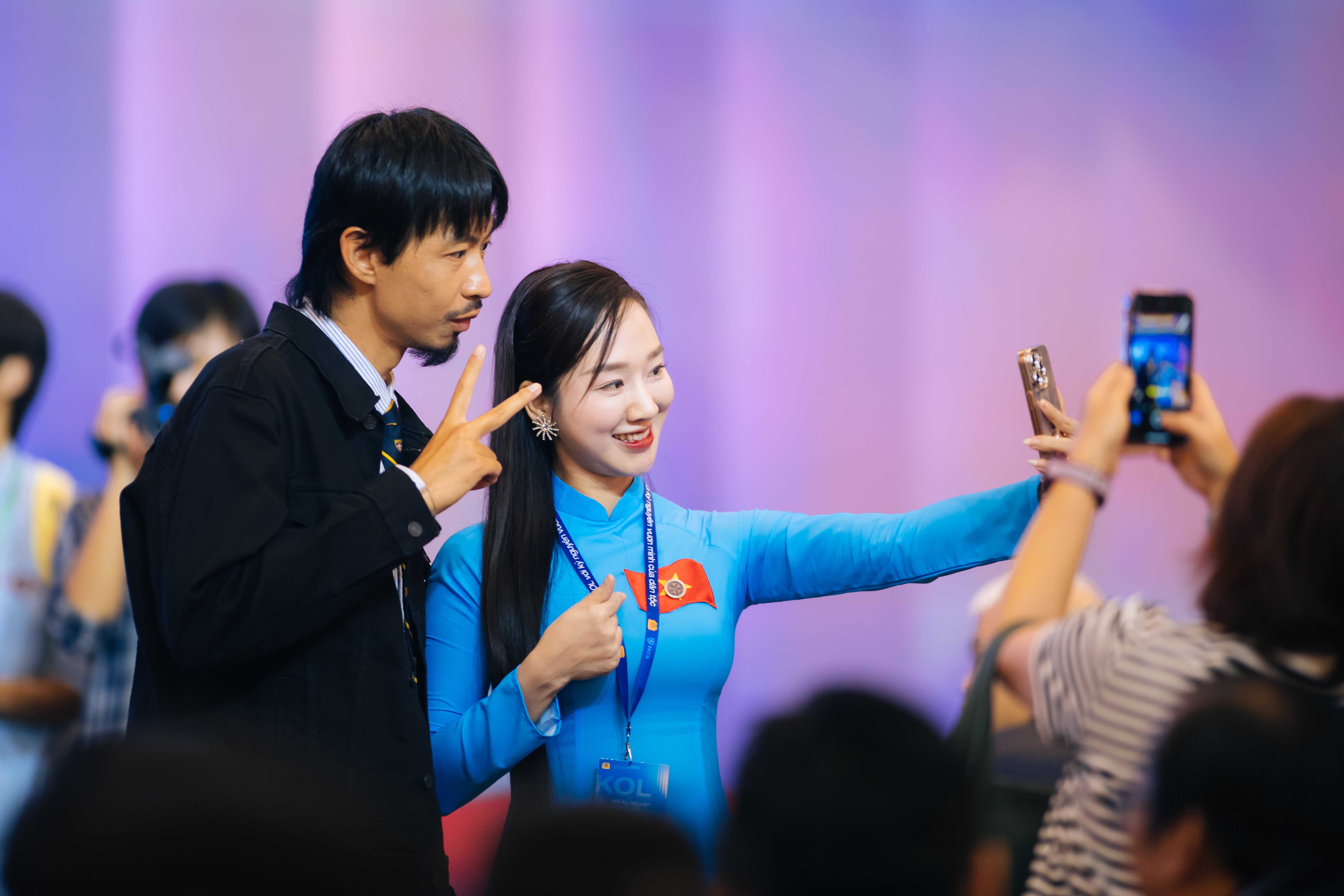 KOL - Rapper Đen Vâu tham gia sự kiện, thu hút sự chú ý của người hâm mộ