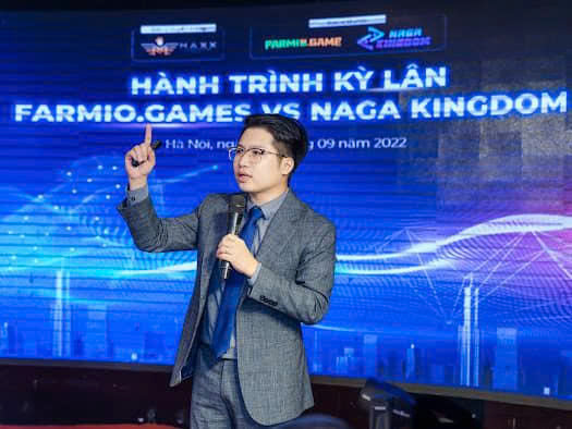 Đặng Quốc Thắng tại buổi giới thiệu dự án Naga Kingdom