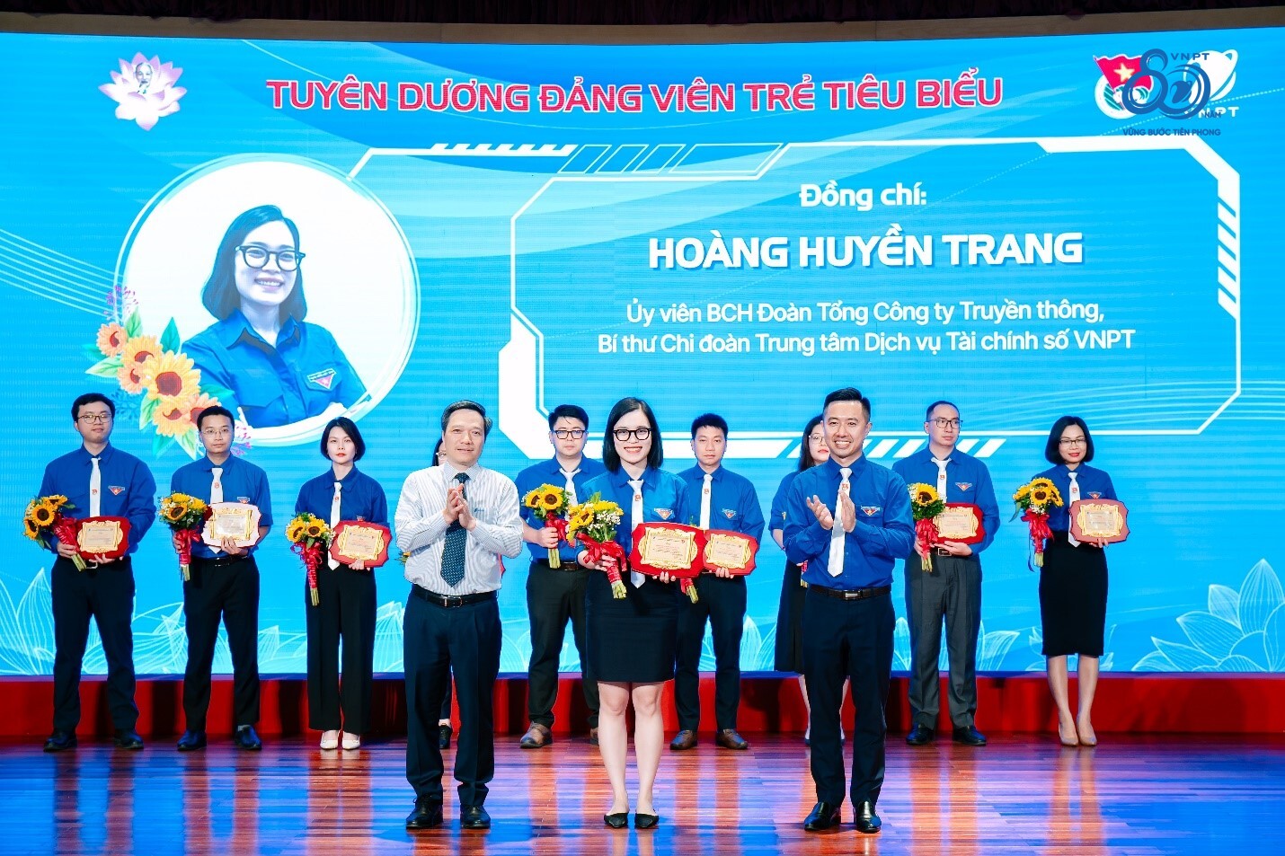 Gương mặt Đảng viên trẻ tiêu biểu VNPT năm 2025: Tỏa sáng từ trách nhiệm và đam mê