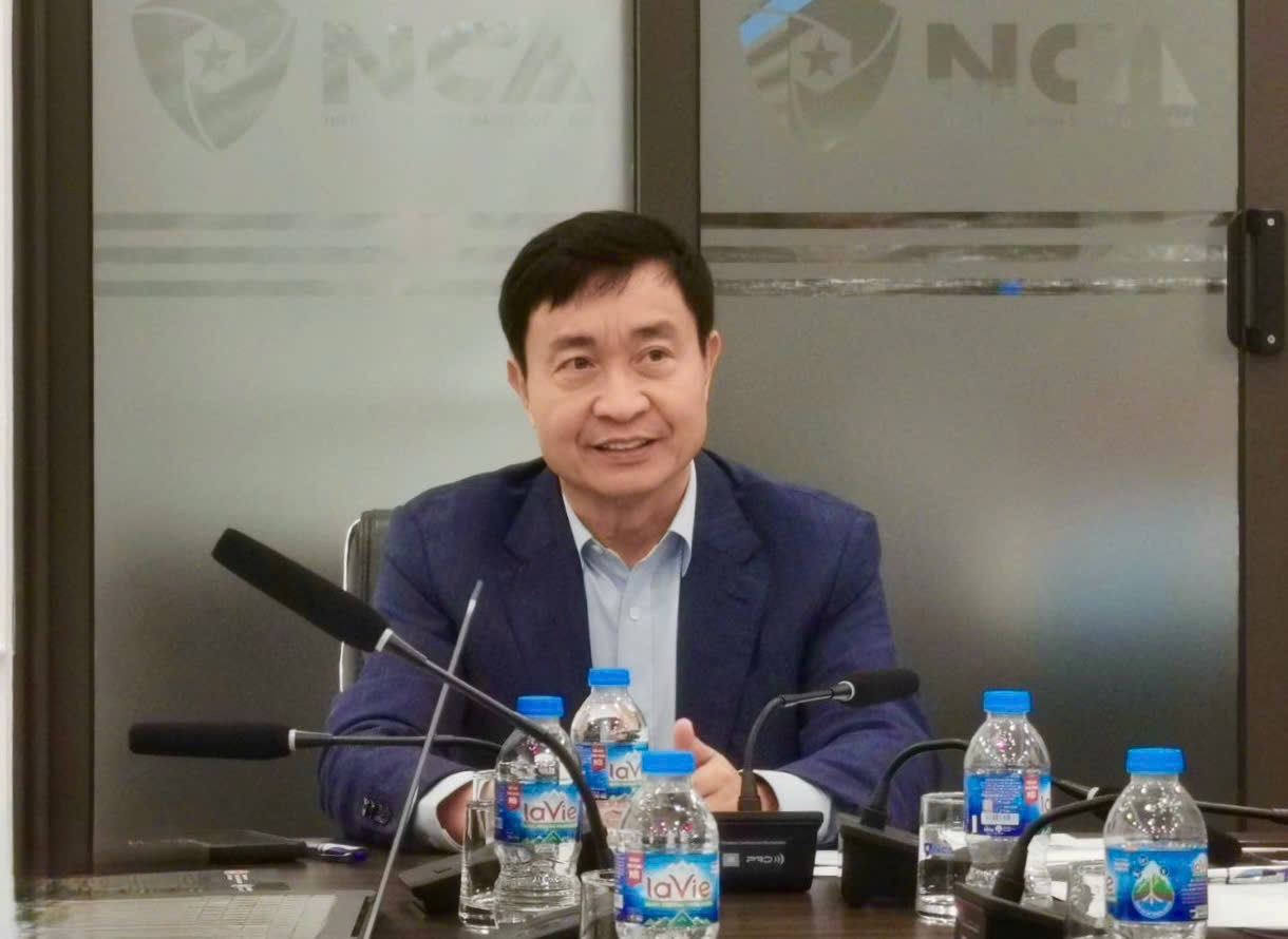 Trung tướng Nguyễn Minh Chính, Phó Chủ tịch Thường trực Hiệp hội An ninh mạng quốc gia phát biểu tại buổi làm việc