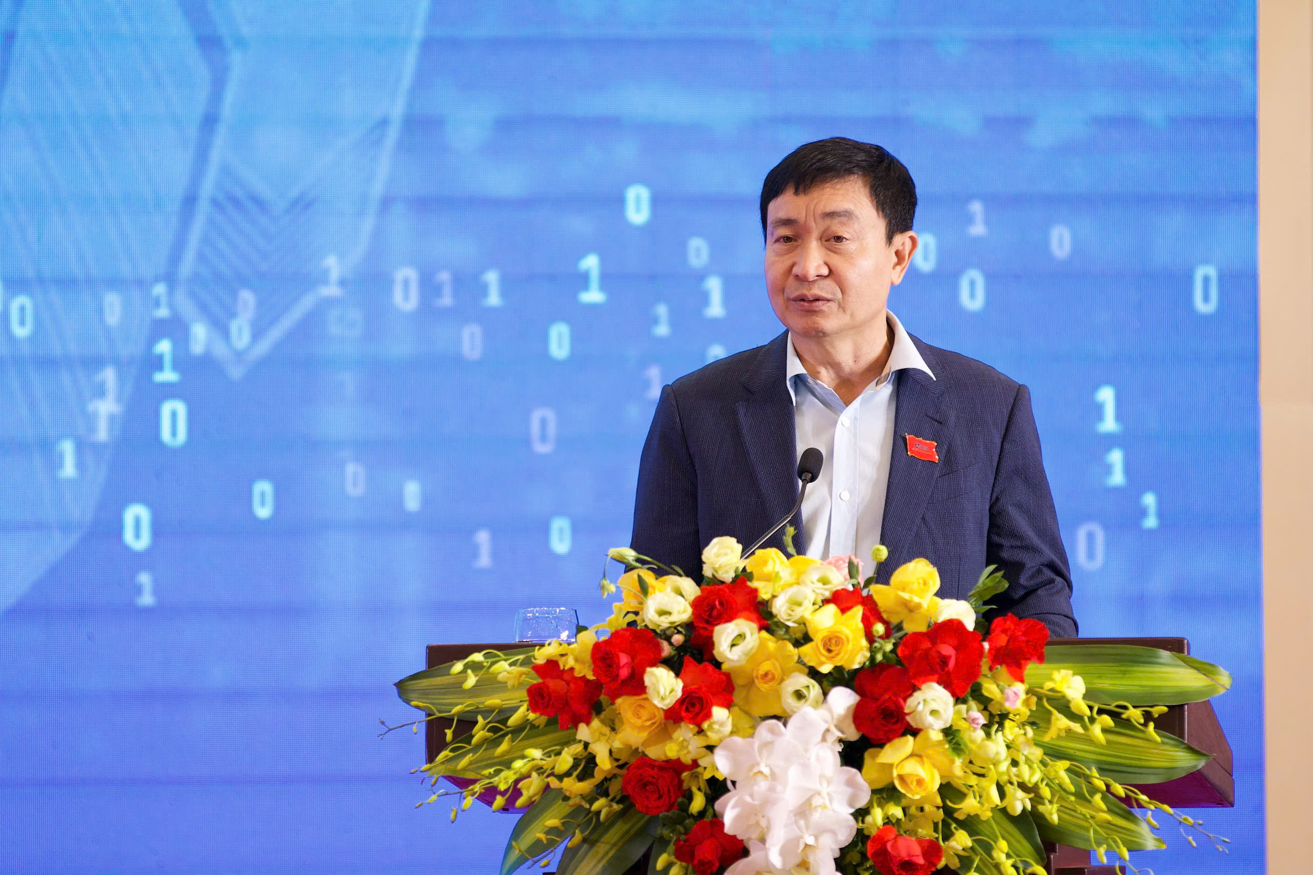 Trung tướng Nguyễn Minh Chính - Phó Chủ tịch Thường trực Hiệp hội An ninh mạng Quốc gia phát biểu chỉ đạo tại Hội thảo