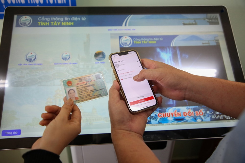 Hiện 35,18% dân số trưởng thành được cấp chứng thư chữ ký số