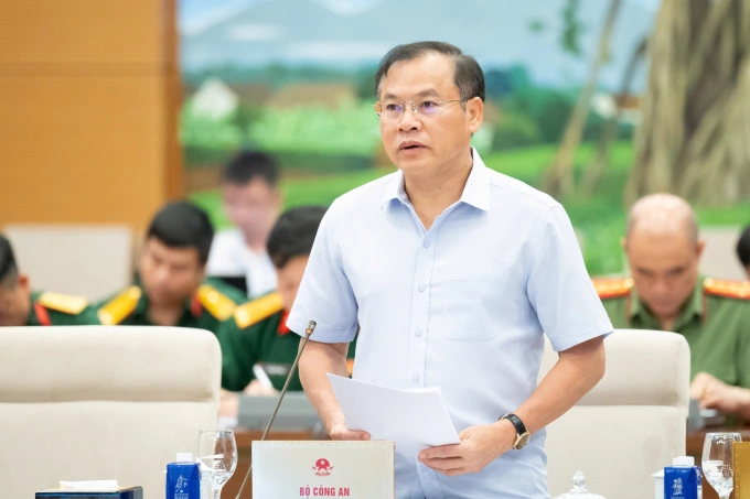 Thứ trưởng Công an Nguyễn Văn Long. Ảnh: Cổng TTĐT Quốc hội