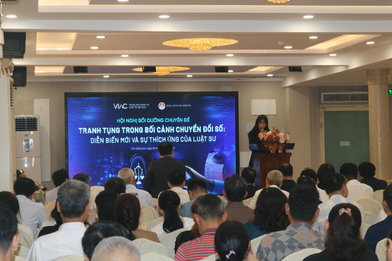 Chuyển đổi số trong hoạt động tố tụng: Bước tiến hướng tới “tòa án thông minh”