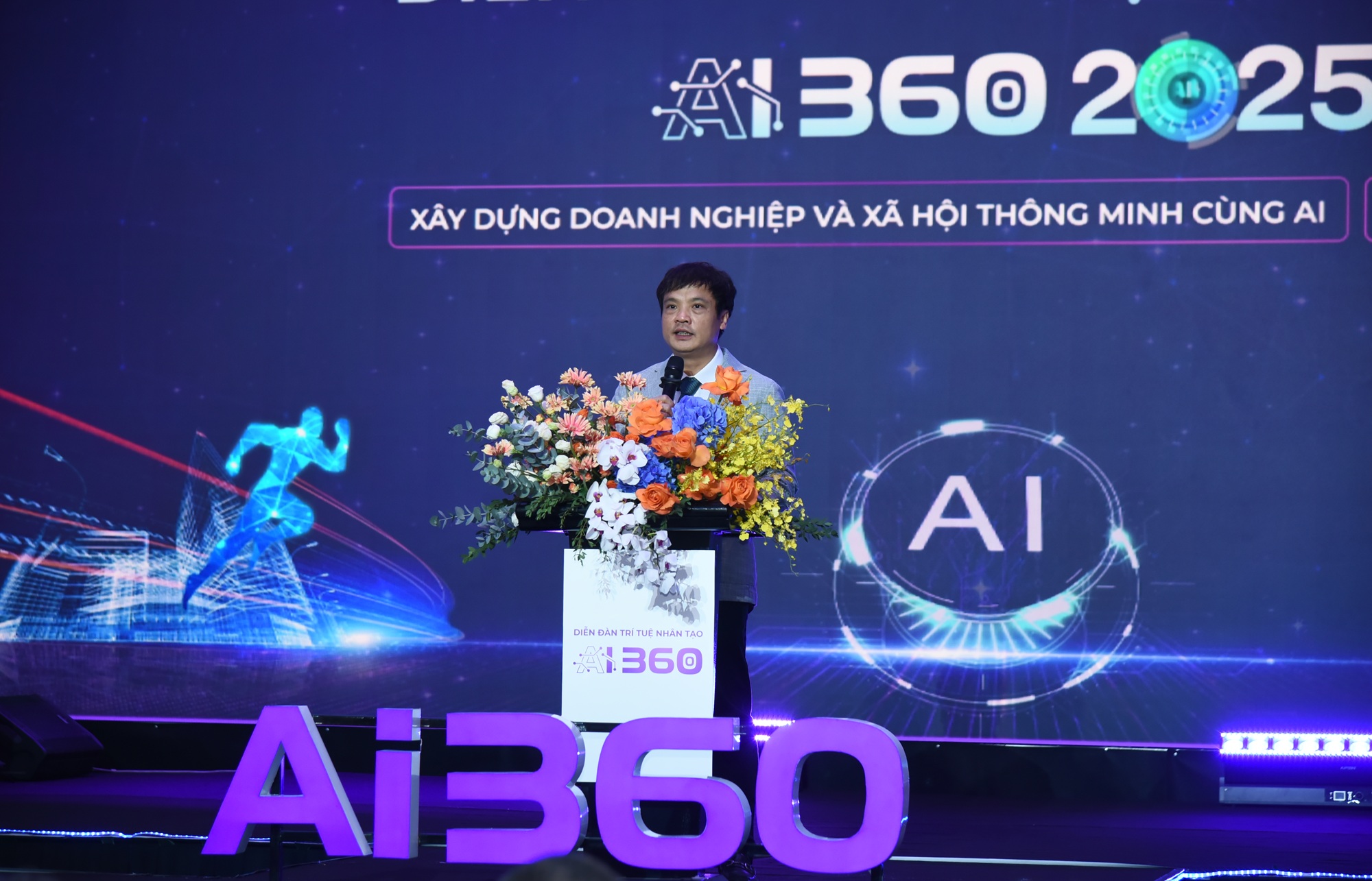 Ông Nguyễn Văn Khoa - Chủ tịch VINASA phát biểu khai mạc Diễn đàn