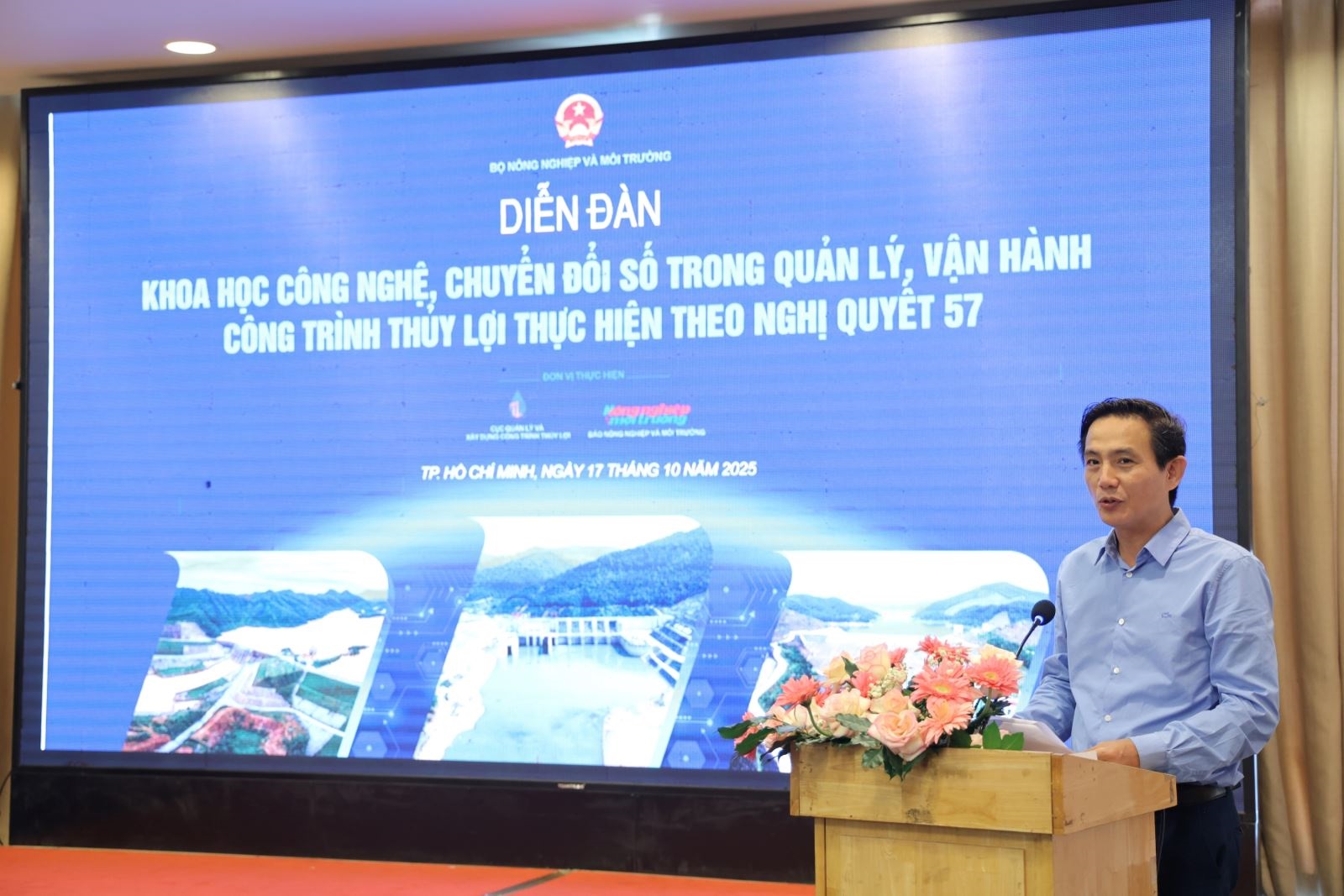 Ông Vũ Minh Việt, Phó Tổng Biên tập Báo Nông nghiệp và Môi trường phát biểu tại diễn đàn.