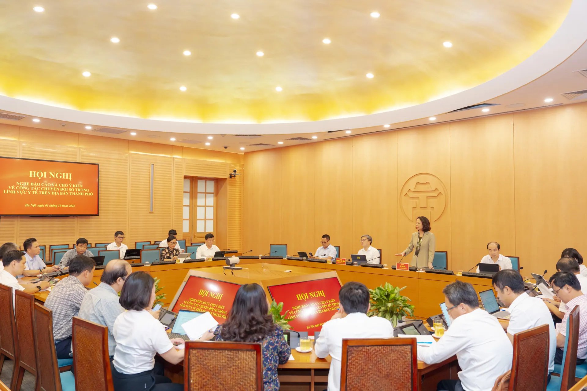 Quang cảnh hội nghị.