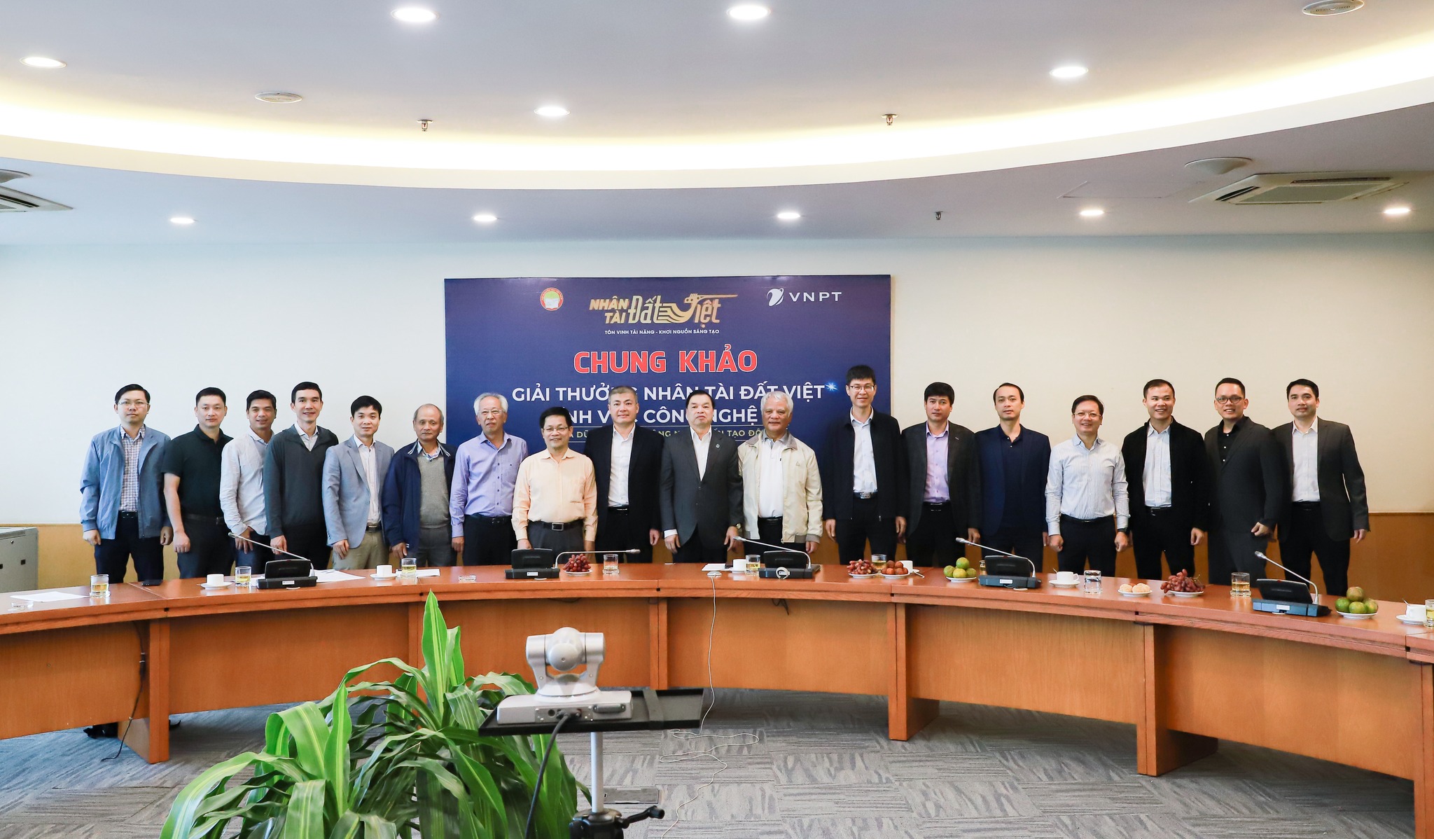 Nhân tài Đất Việt 2025: Sản phẩm công nghệ AI - dữ liệu lớn vào chặng đấu quyết định