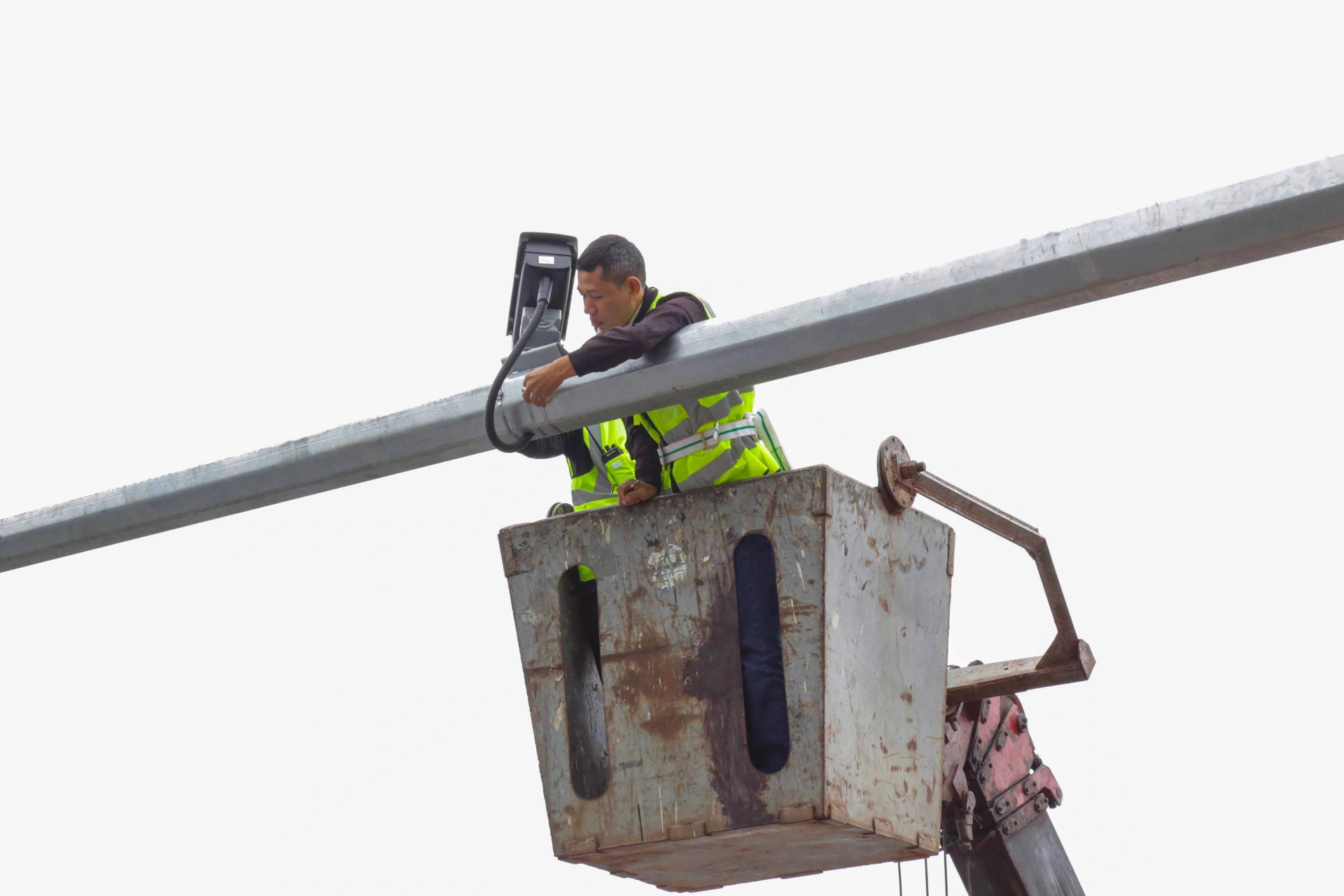 Hà Nội chuẩn bị vận hành gần 1.900 camera AI phạt nguội từ tháng 12