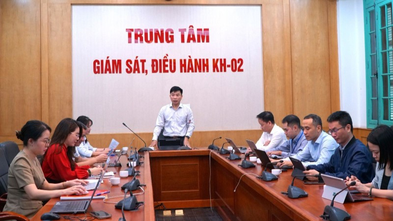 Hội nghị do Văn phòng Trung ương Đảng phối hợp với Ban Tổ chức Trung ương tổ chức, được kết nối trực tuyến tới các điểm cầu trong toàn quốc.