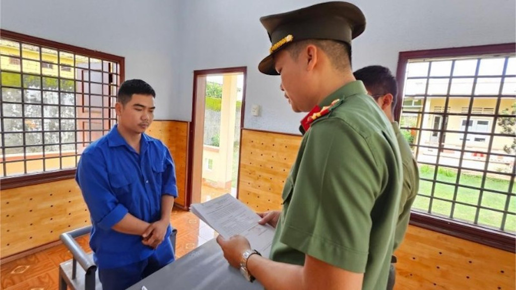 Một đối tượng liên quan đến đường dây lừa đảo bị Công an tỉnh Đắk Lắk phát hiện, bắt giữ.