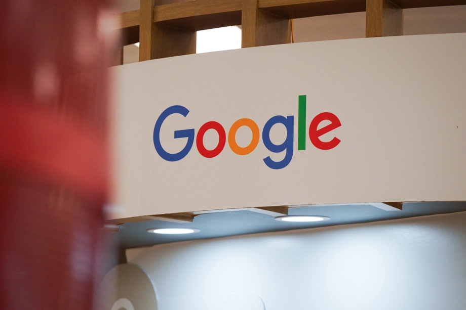 15 tỷ đô la và giấc mơ AI: Google đang thay đổi cuộc chơi công nghệ như thế nào?