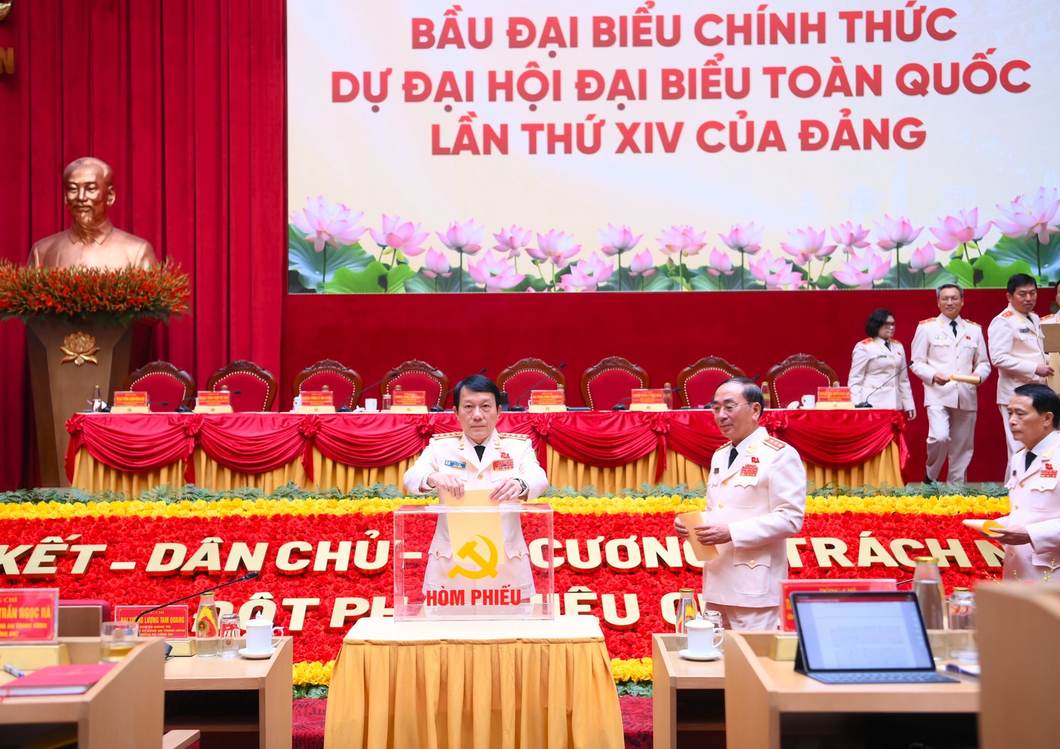 Bế mạc Đại hội đại biểu Đảng bộ Công an Trung ương lần thứ VIII, nhiệm kỳ 2025 - 2030