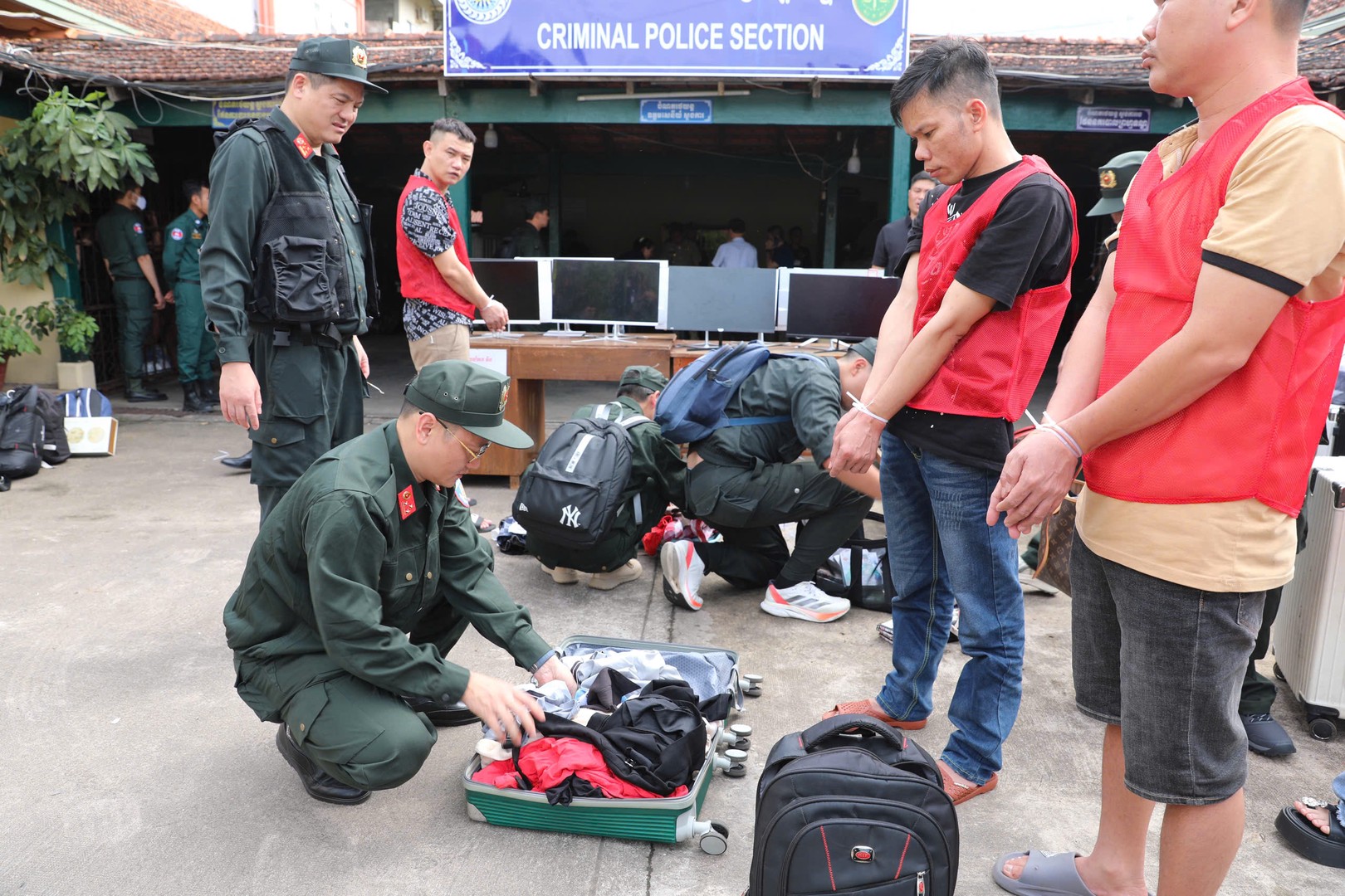 Bắt giữ 59 người Việt tại Campuchia trong chuyên án lừa đảo hơn 300 tỷ đồng