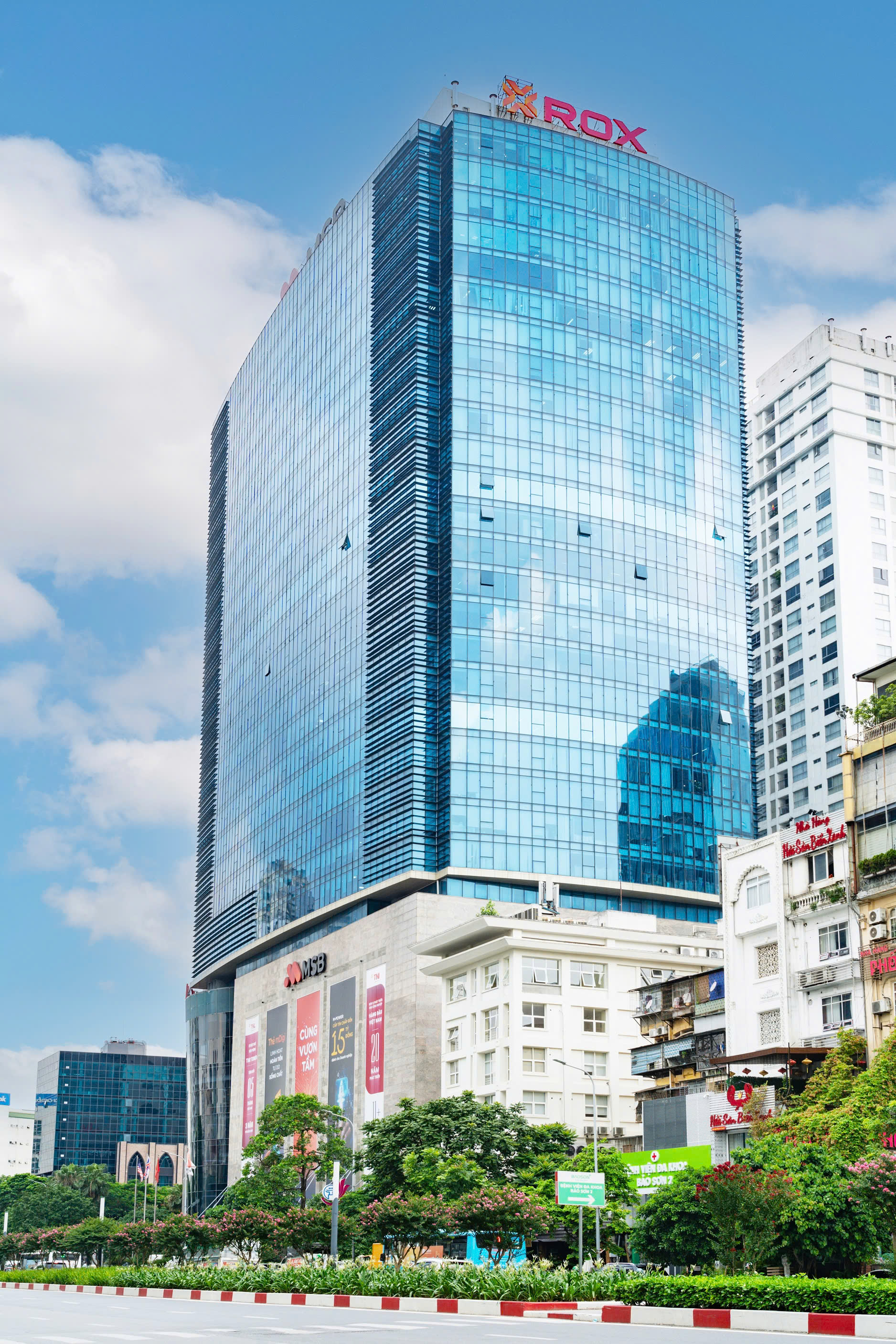 Từ một doanh nghiệp hoạt động trong lĩnh vực gia công, ROX Group đã vươn mình thành tập đoàn đa ngành