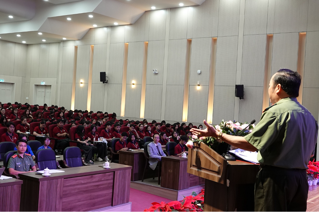 Toàn cảnh Workshop tại Hội trường Đại học Yersin Đà Lạt.