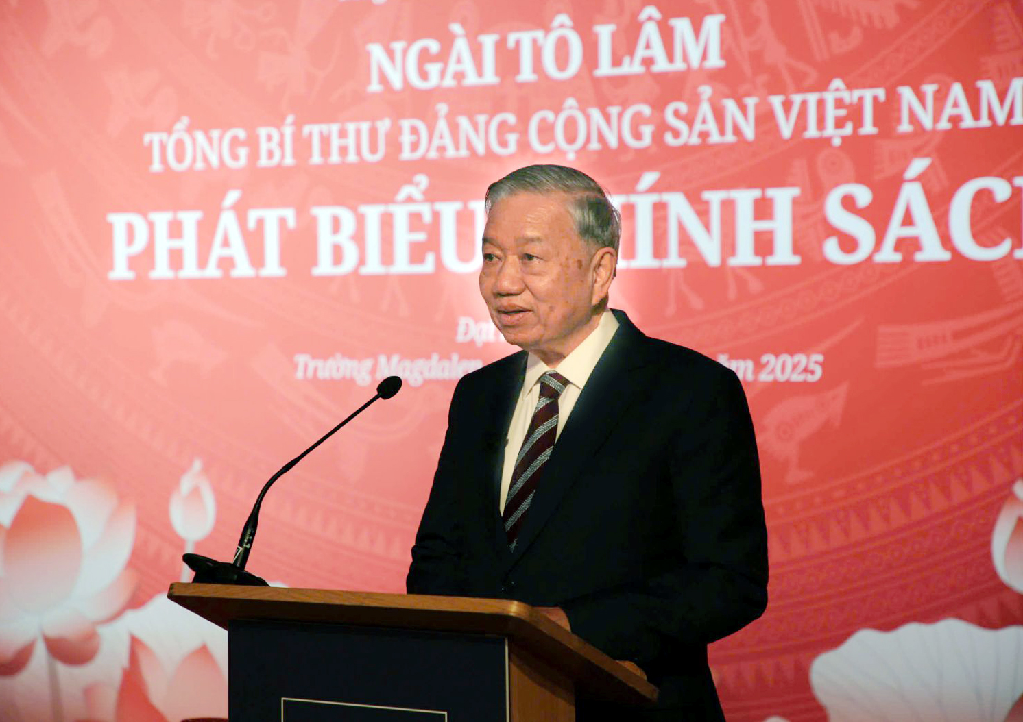 Tổng Bí thư Tô Lâm phát biểu chính sách tại Đại học Oxford, Vương quốc Anh.